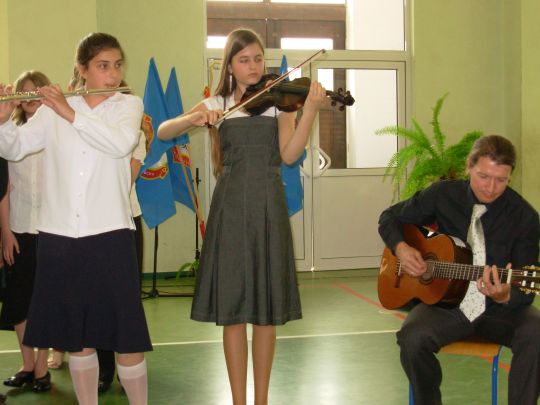 Wystp artystyczny uczniw klas szstych