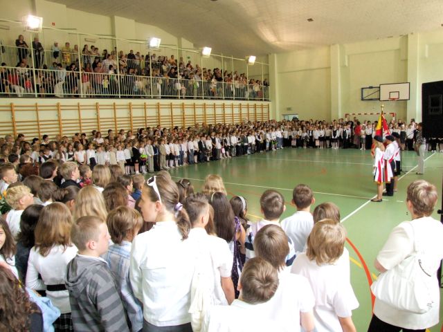 Na uroczysto przybyo wielu rodzicw