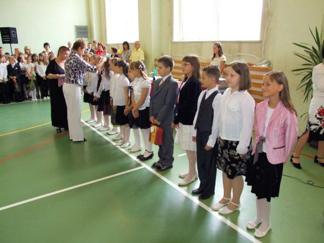 Najlepsi uczniowie klas trzecich otrzymali medale