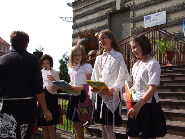 Uczniowie nagrodzeni w konkursach