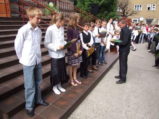 Uczniowie nagrodzeni w konkursach